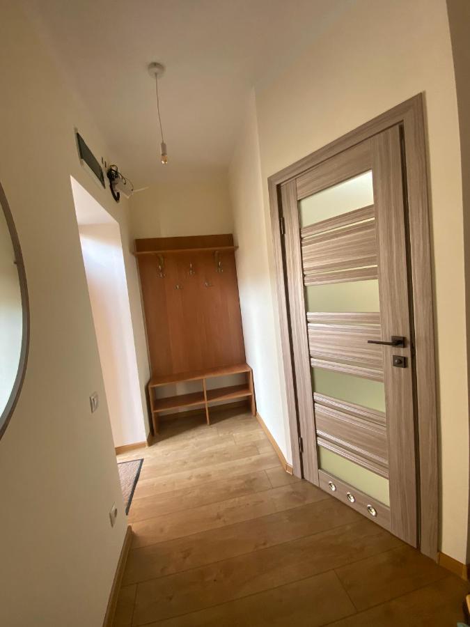 Yaroslav Osmomysl Square Apartments Lviv Buitenkant foto